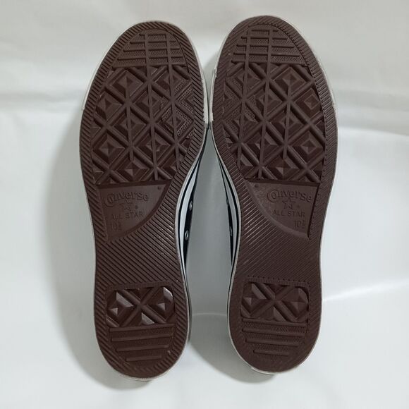 Athletic_Shoes